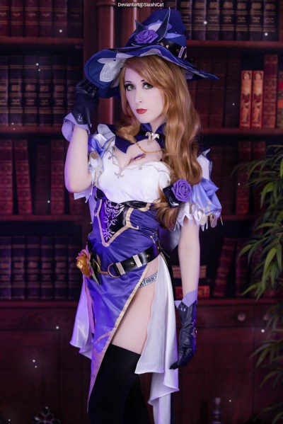 Genshin Impact - Lisa Minci (Purple Rose) Cosplay