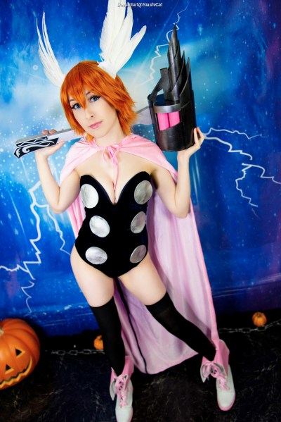 RWBY - Nora Valkyrie (Queen of the Castle) (Halloween) Cosplay