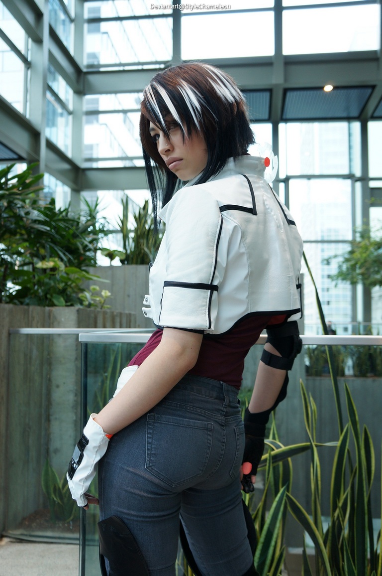 Remember Me - Nilin Cartier-Wells Cosplay costume showcase portrait