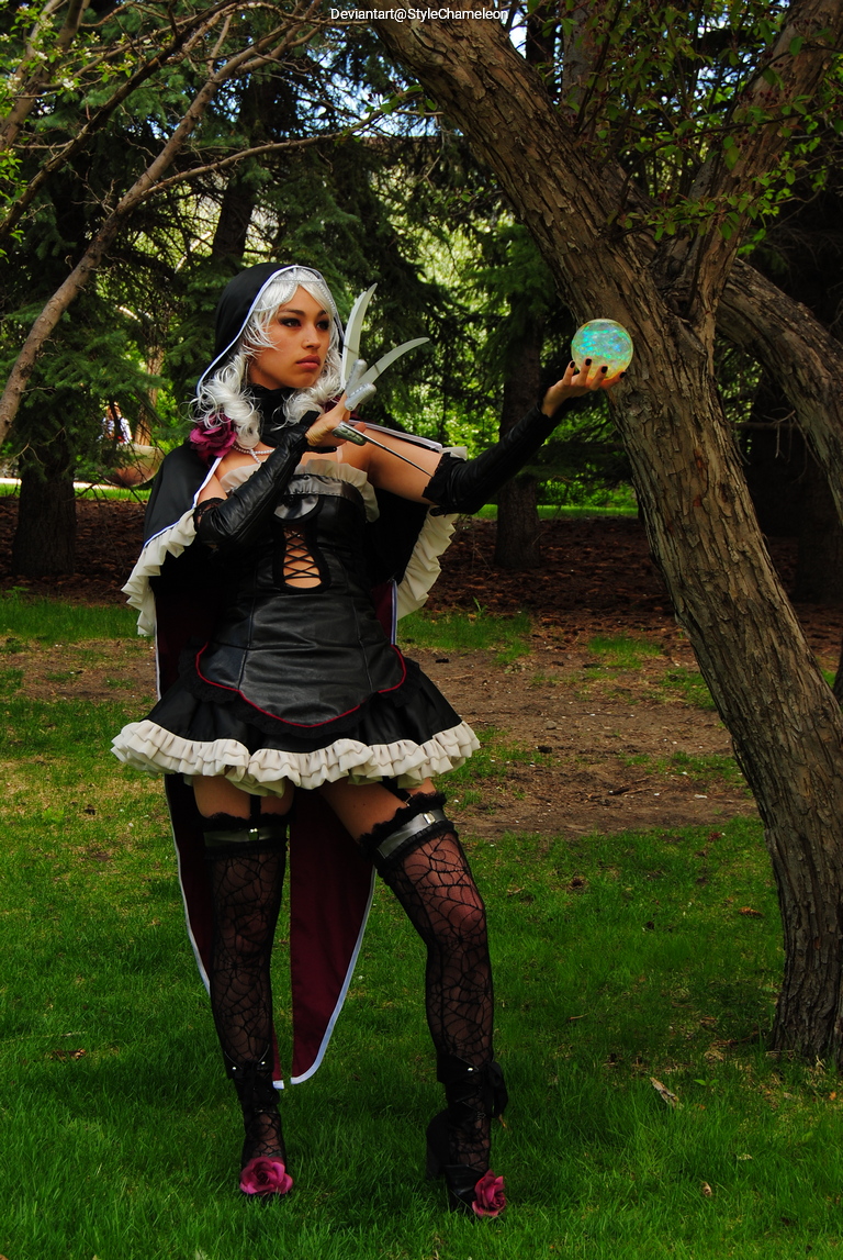 Soul Calibur 5 - Viola Cosplay full body portrait