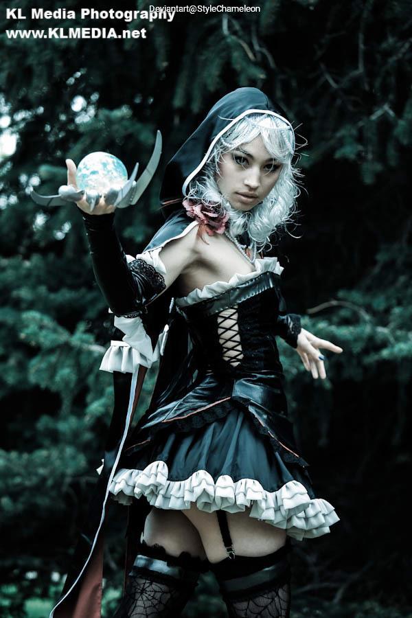 Soul Calibur 5 - Viola Cosplay full body character photo