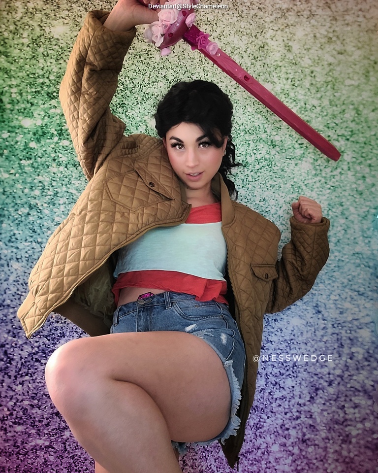Steven Universe - Stevonnie (Pink) Cosplay full body portrait