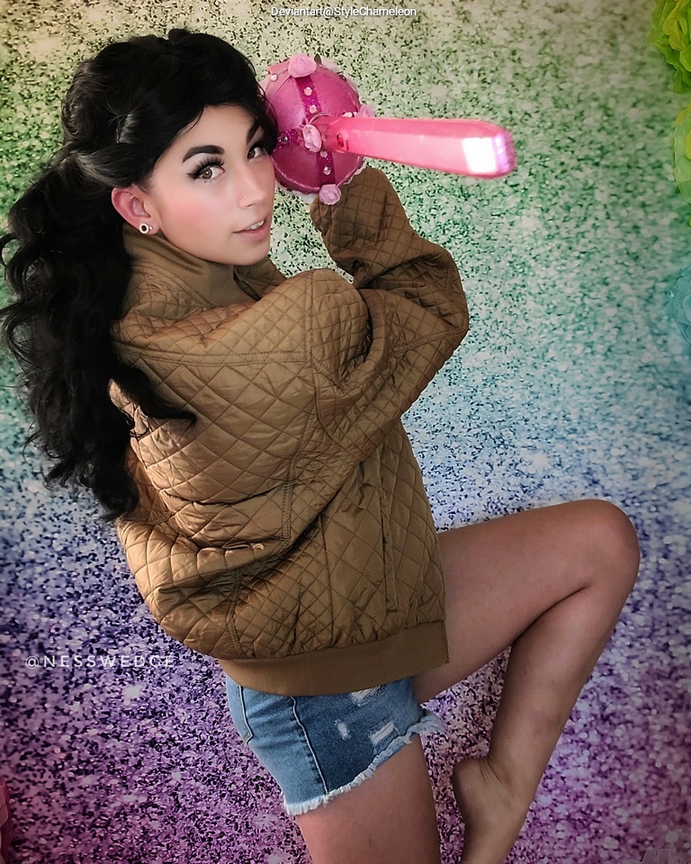 Steven Universe - Stevonnie (Pink) Cosplay character costume portrait