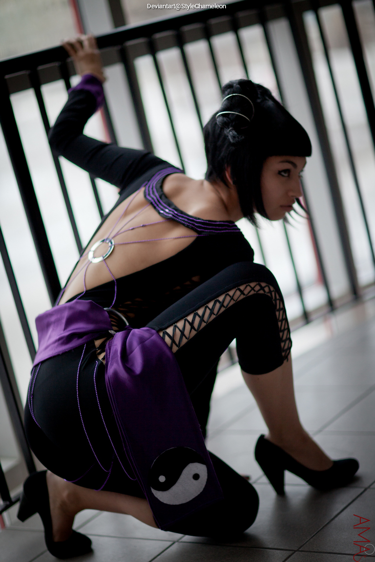 Street Fighter 4 - Juri Han (Sadistic Thrill-Seeker) (Alternate Costume #2) Cosplay full body portrait