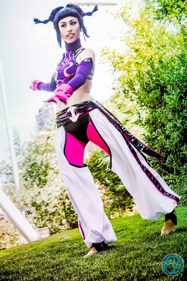 Street Fighter 4 - Juri Han (Sadistic Thrill-Seeker) Cosplay full body portrait photography