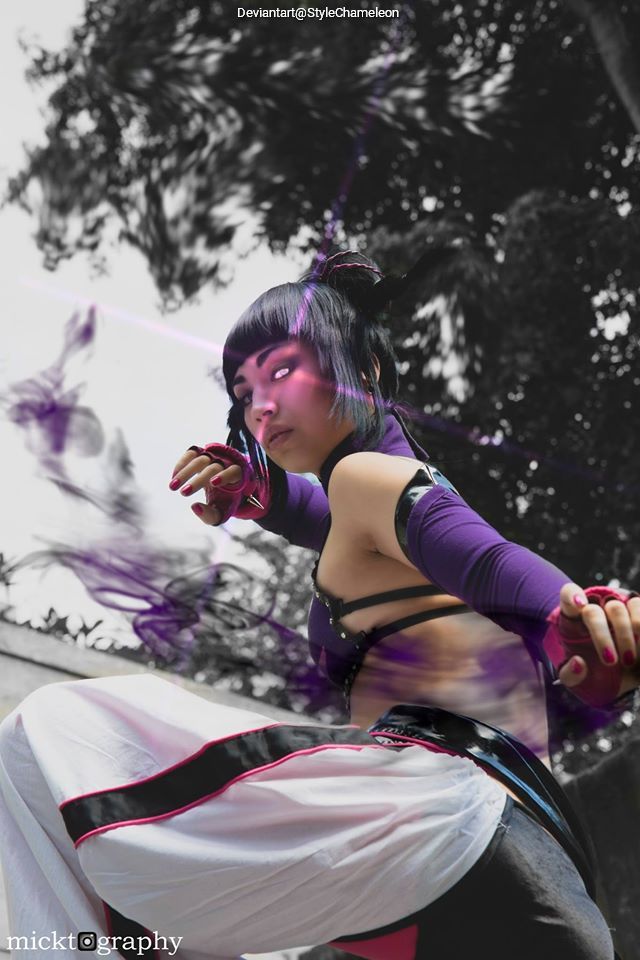 Street Fighter 4 - Juri Han (Sadistic Thrill-Seeker) Cosplay full length character portrait