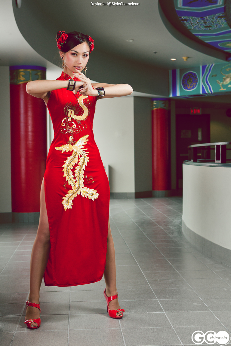 Street Fighter Alpha - Chun-Li (Concept) Cosplay full length photo