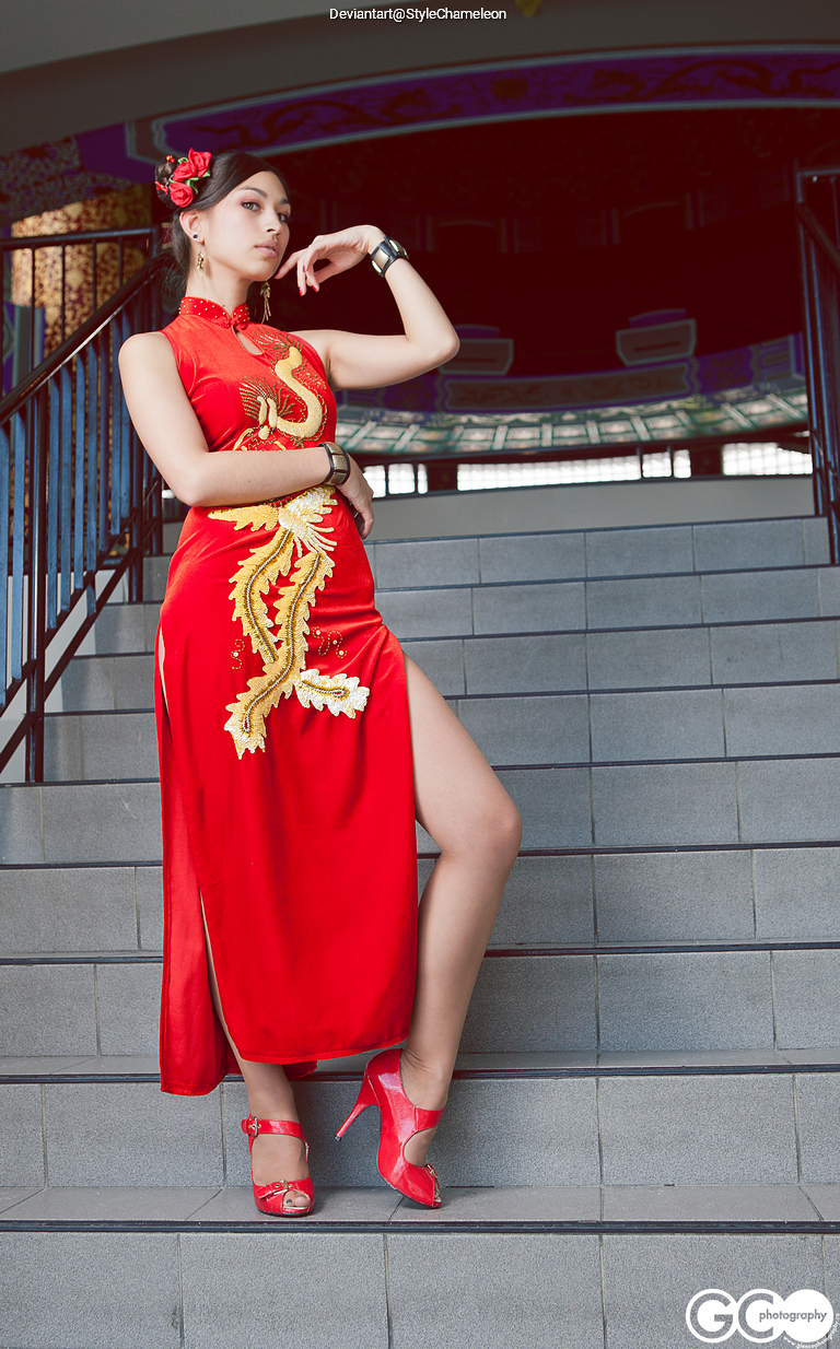 Street Fighter Alpha - Chun-Li (Concept) Cosplay full body portrait