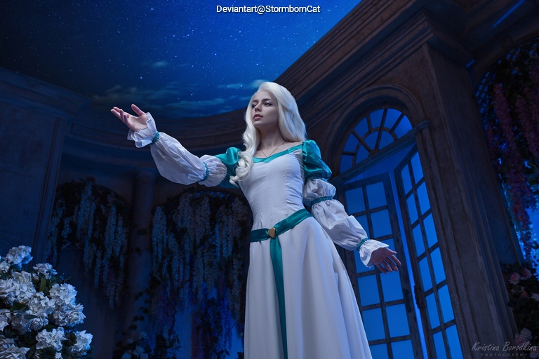 The Swan Princess - Princess Odette Cosplay full body character photo