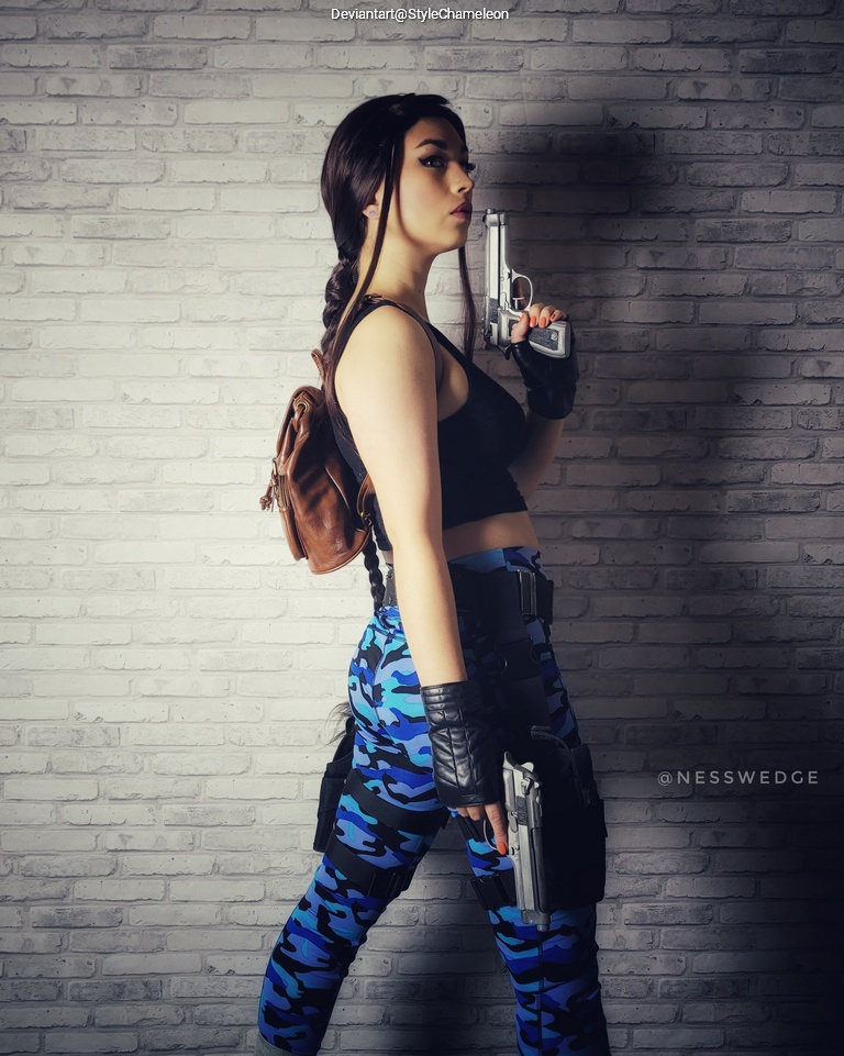 Tomb Raider 3 - Lara Croft (Nevada Camouflage) Cosplay character portrait photography