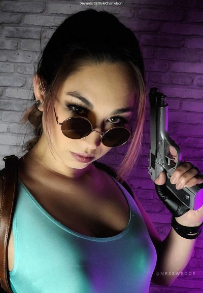 Tomb Raider - Lara Croft (Classic) Cosplay