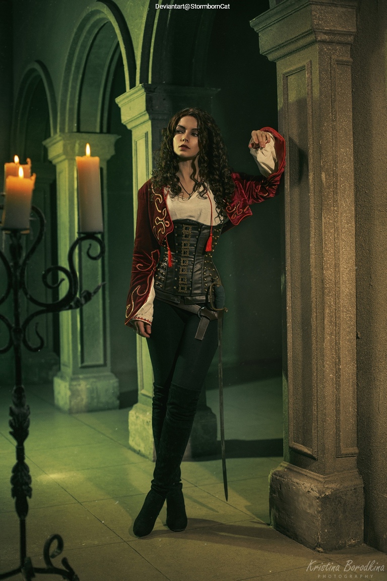 Van Helsing - Anna Valerious Cosplay full body portrait