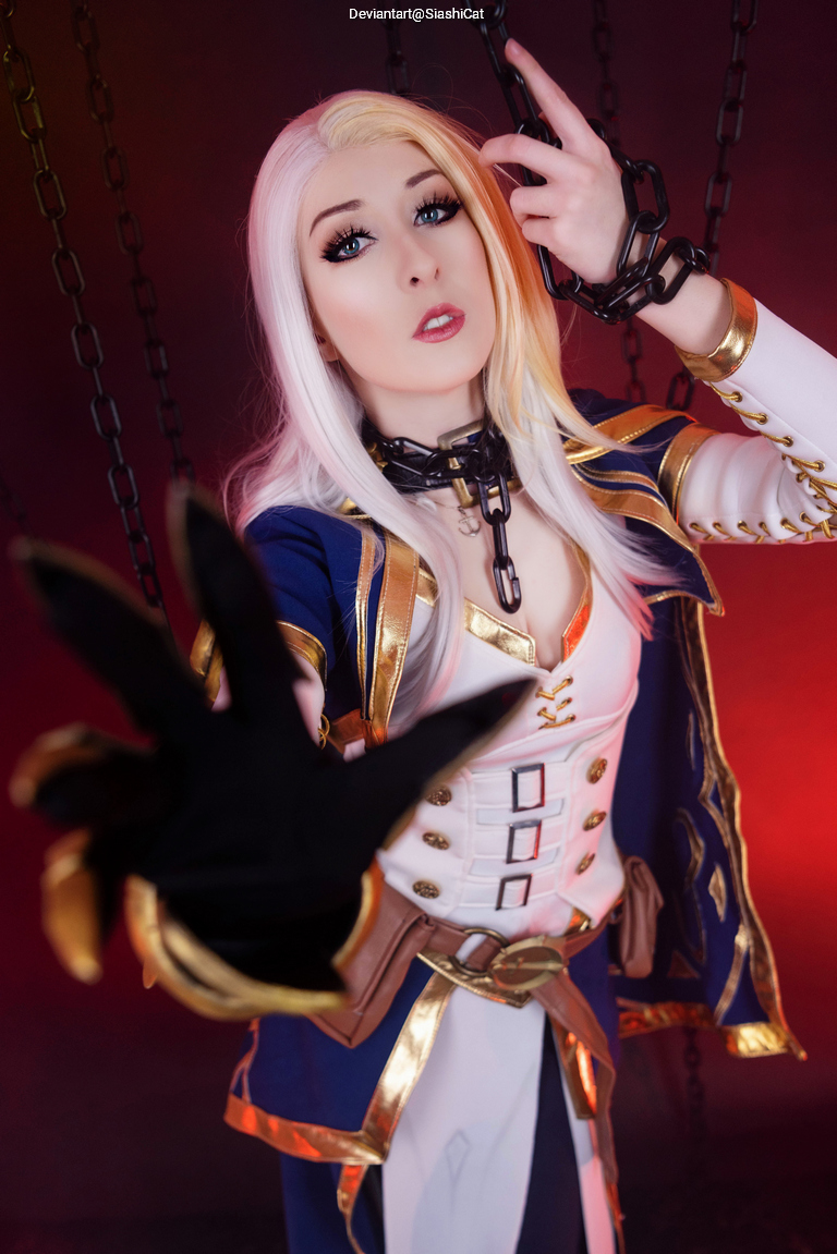 World of Warcraft - Battle for Azeroth - Jaina Proudmoore Cosplay full body portrait