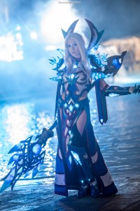World of Warcraft - Mage (Frostfire Regalia) (Tier 3) (Human) (Female) Cosplay