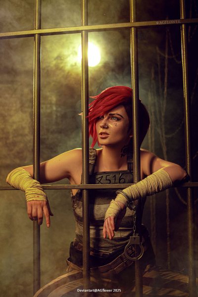 Arcane - League of Legends - Vi (Arcane) (The Piltover Enforcer) (Prison) Cosplay