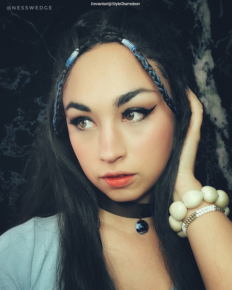 Avatar - The Last Airbender - Katara Cosplay character costume portrait