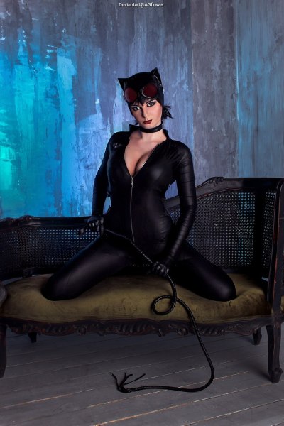 Batman Returns - Catwoman (Selina Kyle) Cosplay