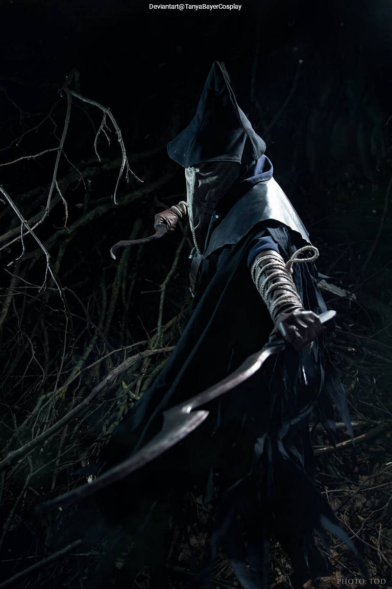 Bloodborne - Eileen the Crow Cosplay character portrait photography
