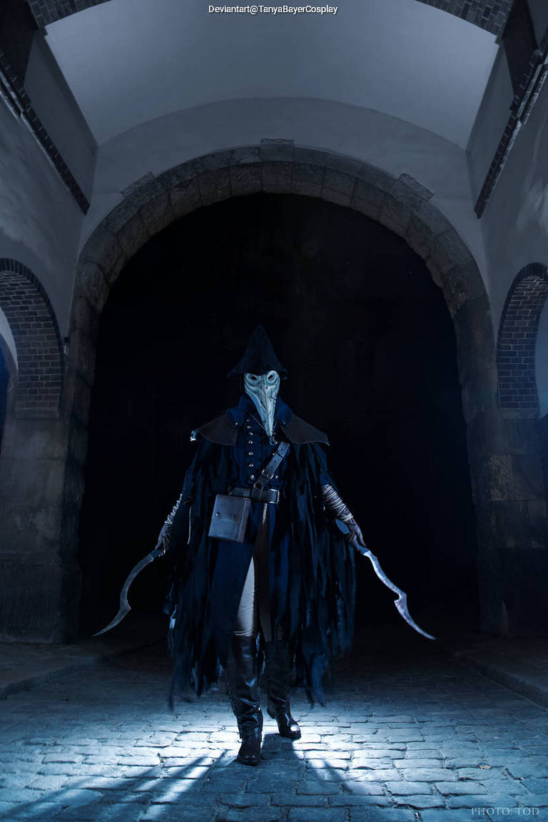 Bloodborne - Eileen the Crow Cosplay anime character costume photo