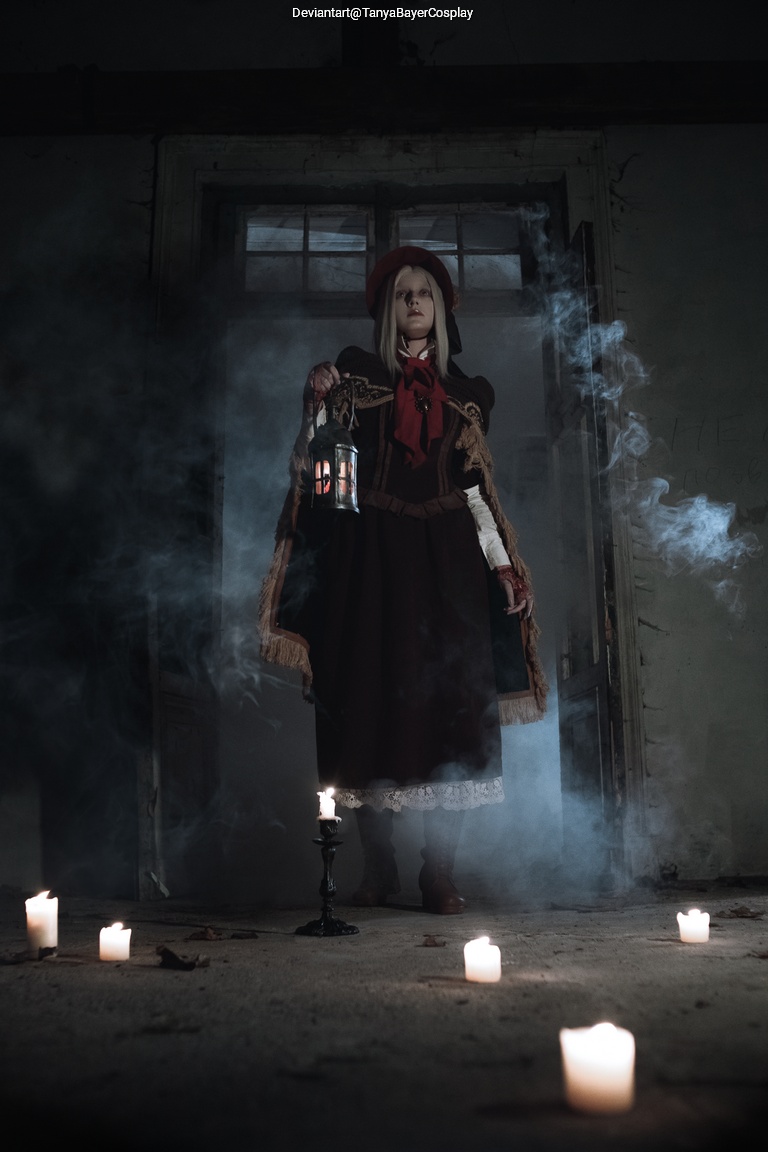 Bloodborne - The Doll Cosplay full body character photo