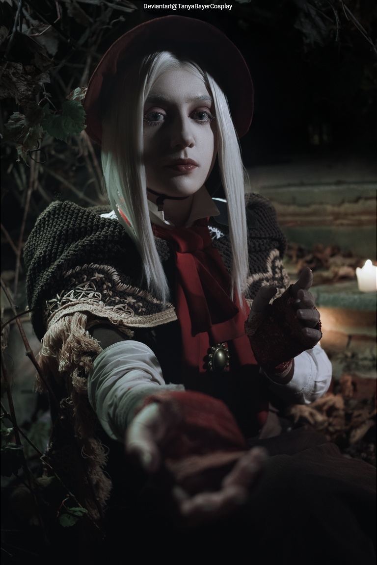 Bloodborne - The Doll Cosplay full length photo
