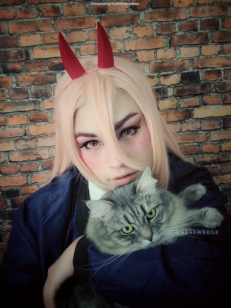 Chainsaw Man - Power (Blood Fiend) Cosplay full body character photo