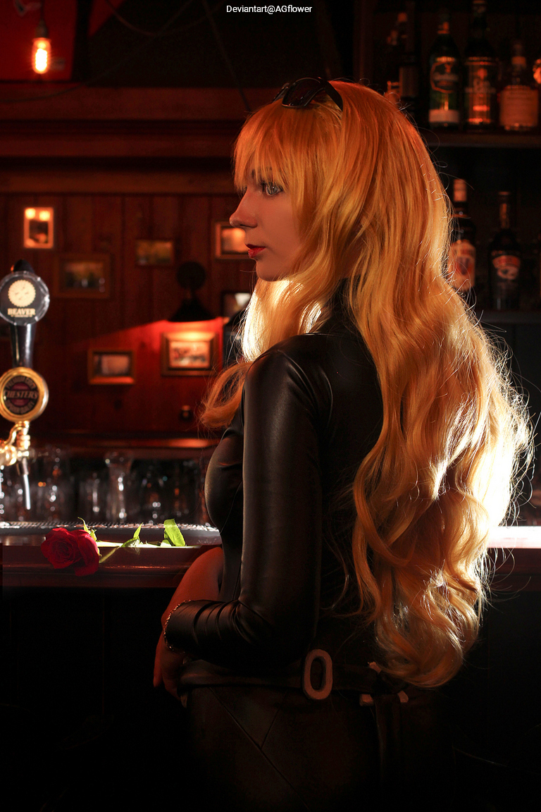 Cowboy Bebop - Julia Cosplay full body character photo