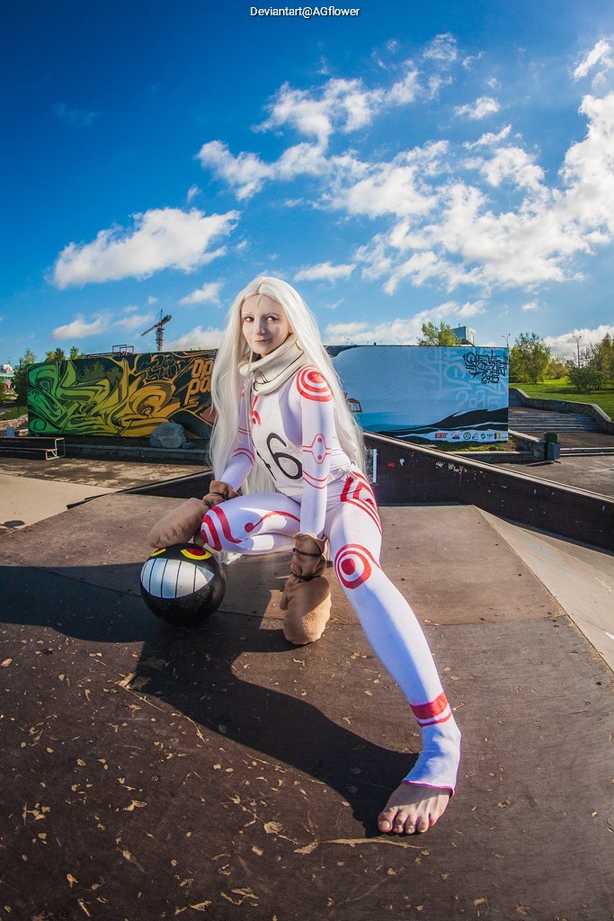 Deadman Wonderland - Shiro (Wretched Egg) Cosplay full body character photo