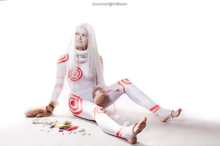 Deadman Wonderland - Shiro (Wretched Egg) Cosplay full length photo