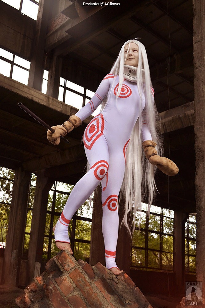 Deadman Wonderland - Shiro (Wretched Egg) Cosplay full body character photo