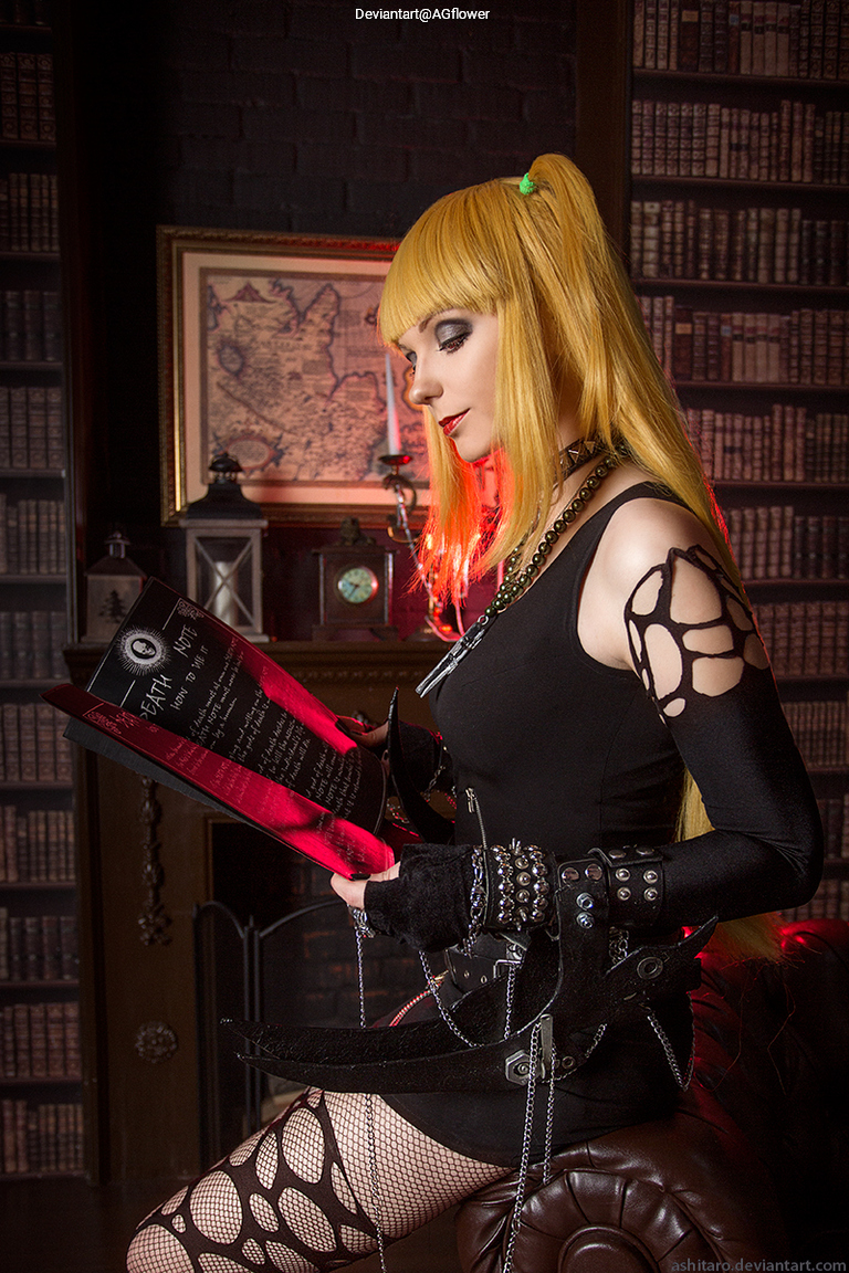 Death Note - Misa Amane (Misa Misa) Cosplay anime character costume photo
