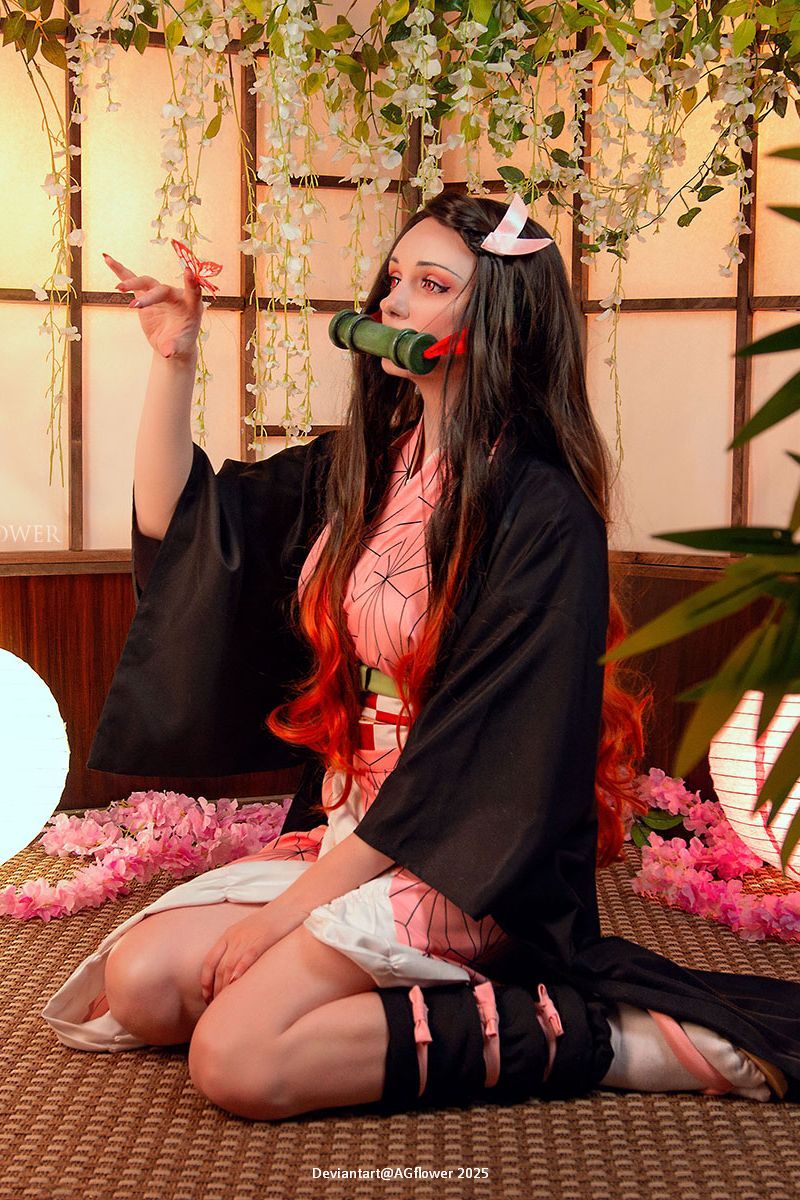 Demon Slayer - Nezuko Kamado (The Chosen Demon) Cosplay full body character photo
