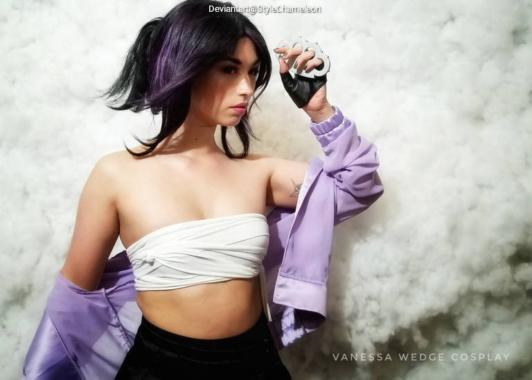 Demon Slayer - Shinobu Kocho Cosplay full body portrait