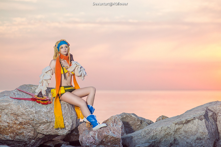 Final Fantasy 10-2 - Rikku Cosplay character costume portrait