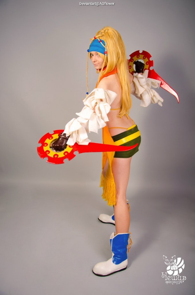 Final Fantasy 10-2 - Rikku Cosplay character costume portrait