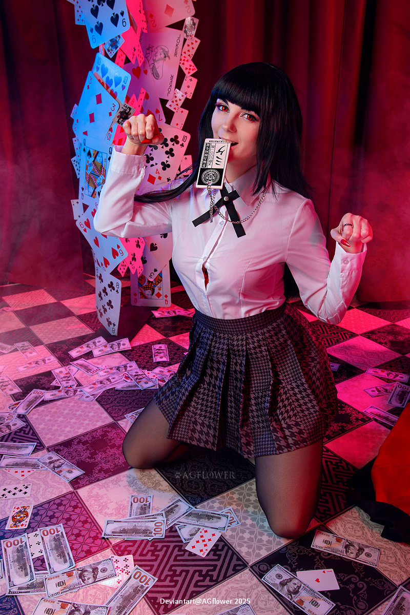 Kakegurui - Compulsive Gambler - Yumeko Jabami Cosplay character costume portrait