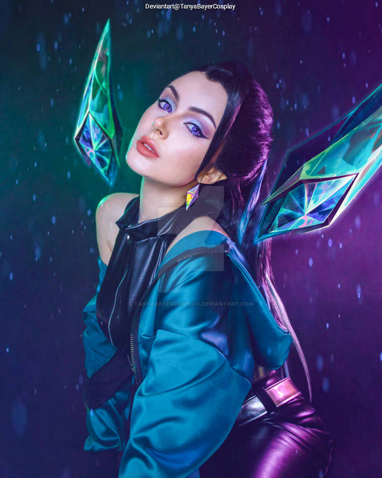 League of Legends - KaiSa Cosplay full body portrait
