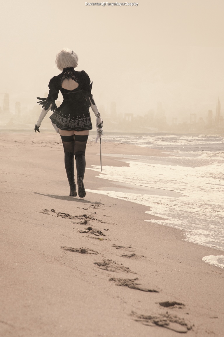 NieR AutomatA - 2B (YoRHa No.2 Type-B) Cosplay character recreation portrait