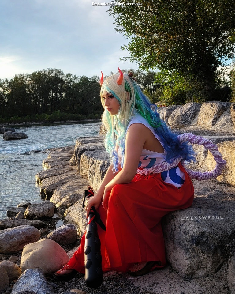 One Piece - Yamato (Kozuki Oden) (Oni Princess) Cosplay full body character photo