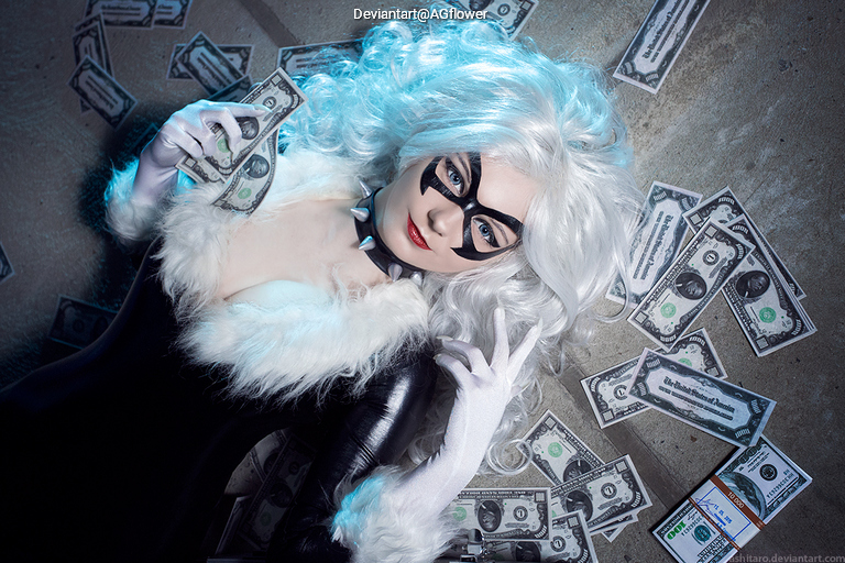 Spider-Man - Felicia Hardy (Black Cat) Cosplay full body character photo