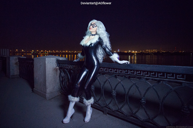 Spider-Man - Felicia Hardy (Black Cat) Cosplay full body portrait photography