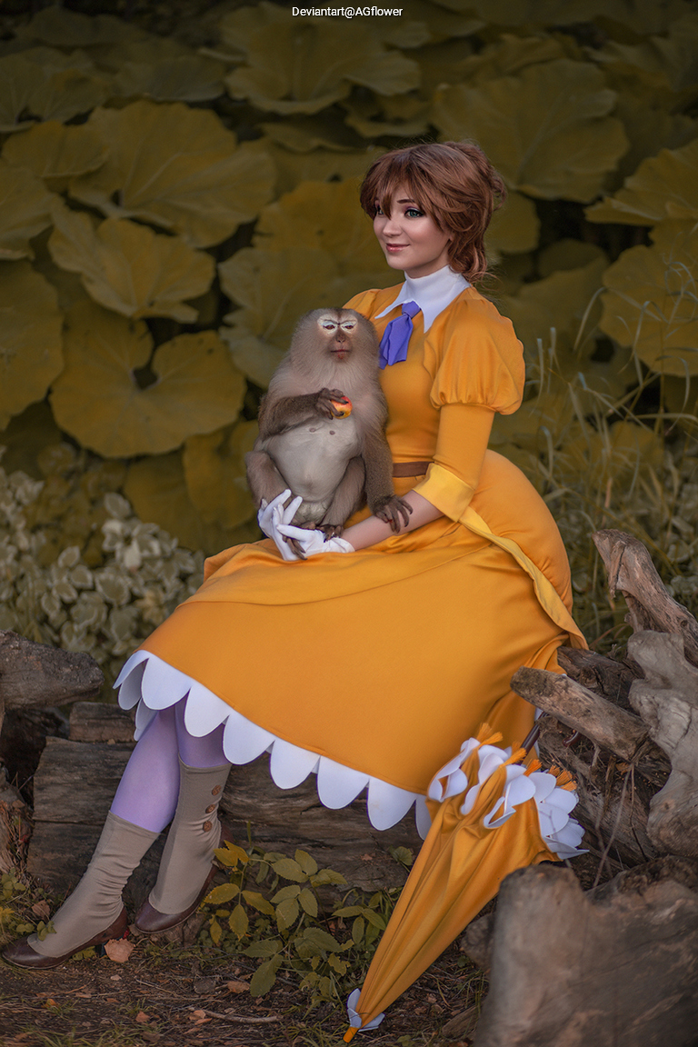 Tarzan - Jane Porter (Janey) (Lady Greystoke) Cosplay full length character portrait