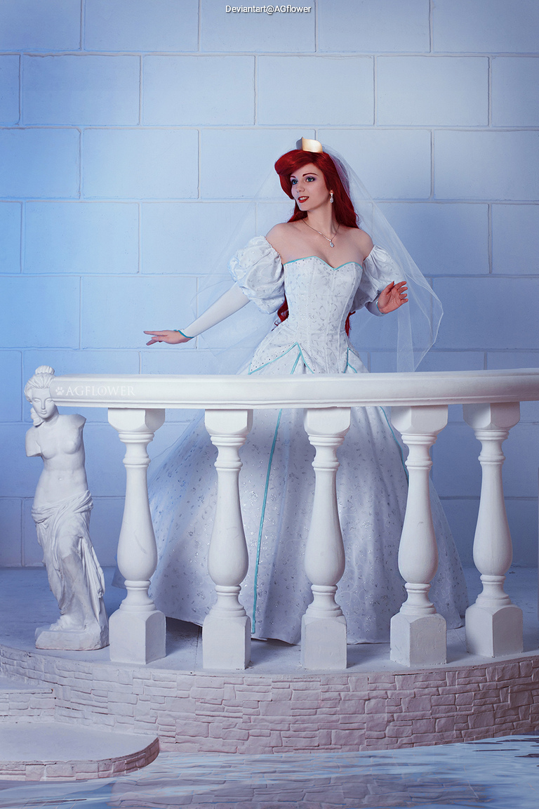 The Little Mermaid - Ariel Cosplay - full body character photo