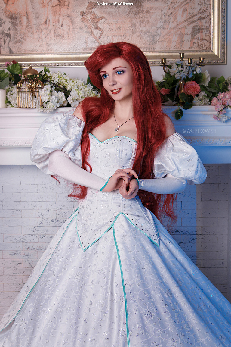 The Little Mermaid - Ariel Cosplay - full length character portrait