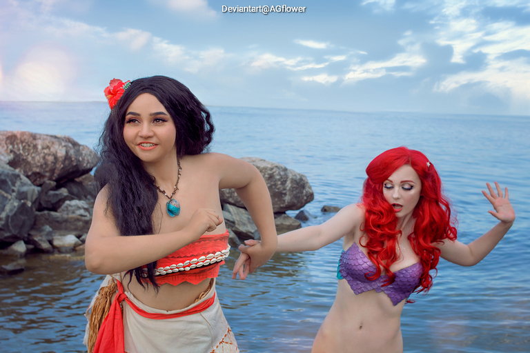 The Little Mermaid - Ariel & Moana Waialiki Cosplay full body portrait