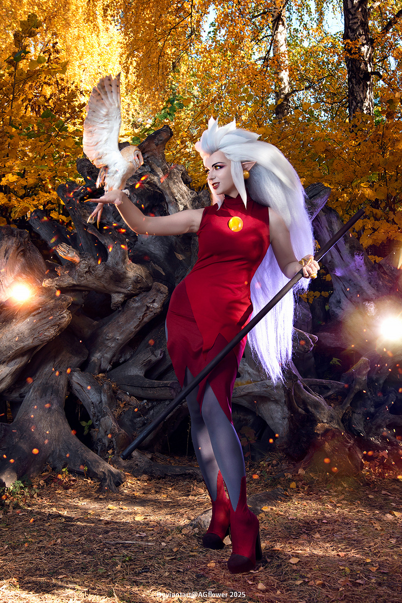 The Owl House - Edalyn Clawthorne (Eda) (The Owl Lady) Cosplay - full length port.