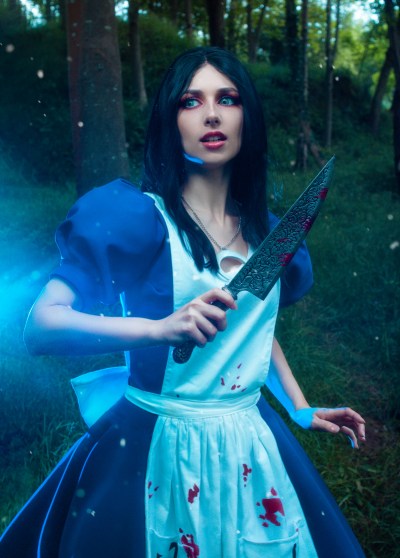Alice - Madness Returns - Alice Cosplay
