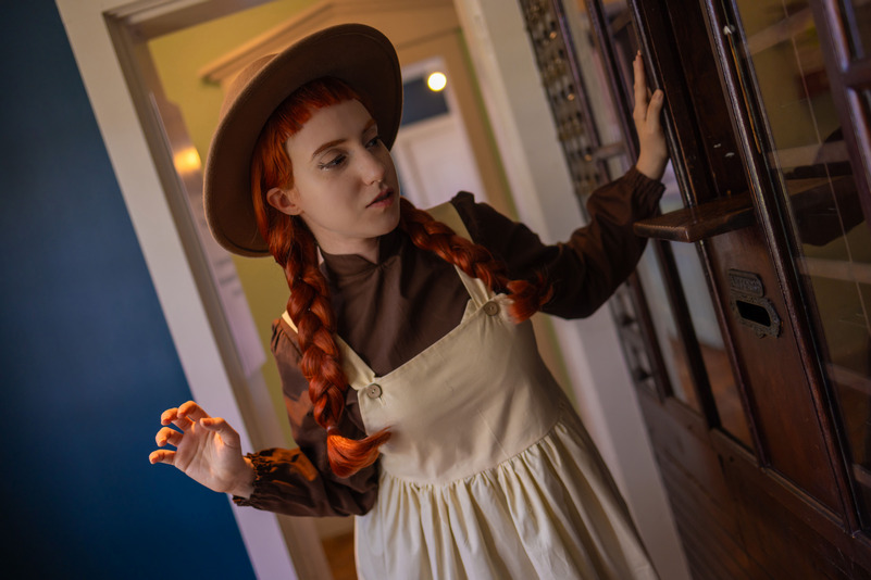 Anne Shirley - Anne Shirley Cosplay - full length photo