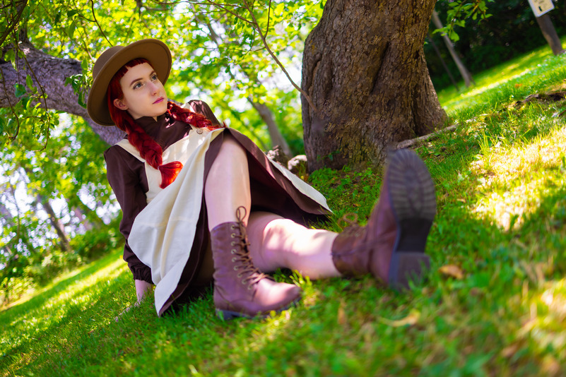 Anne Shirley - Anne Shirley Cosplay - full body portrait