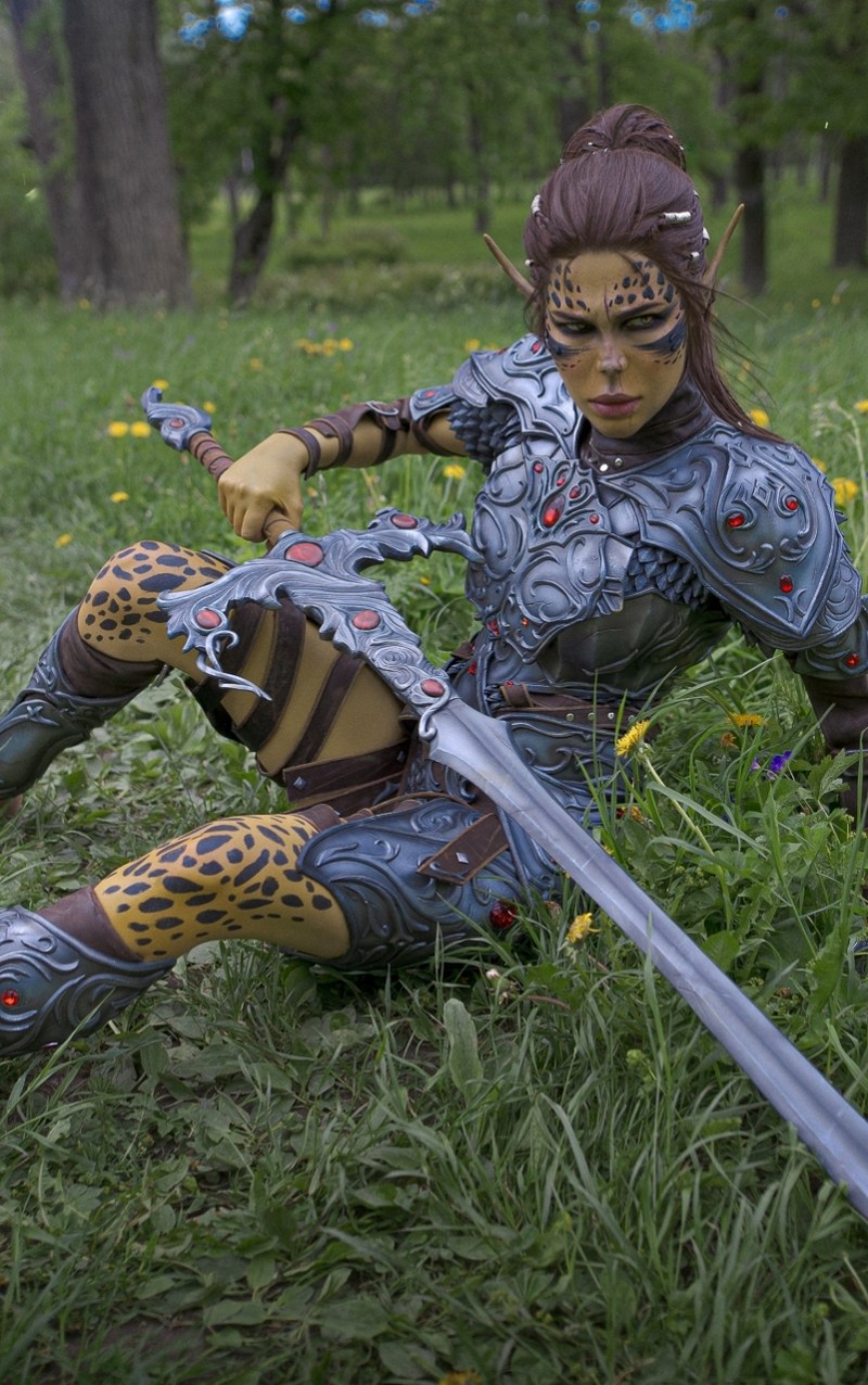 Baldurs Gate 3 Laezel of Creche Kliir Cosplay 2